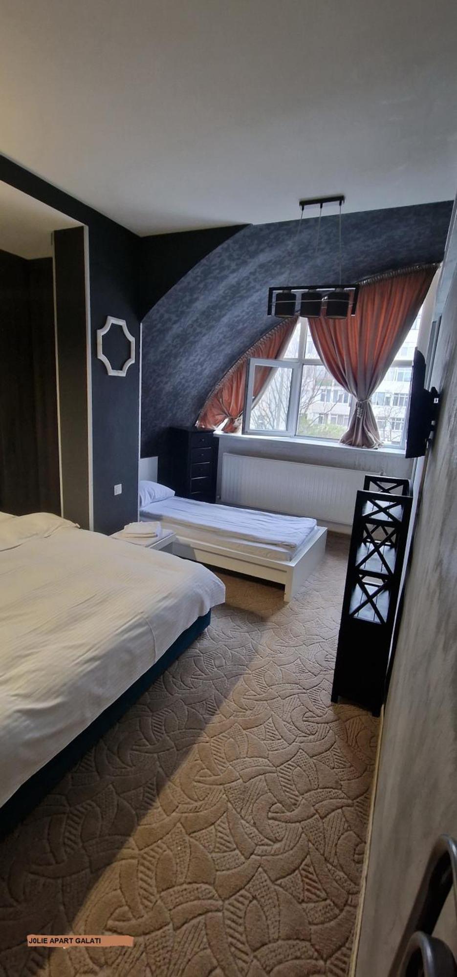 Hotel Jolie Apartments Galati  Bagian luar foto