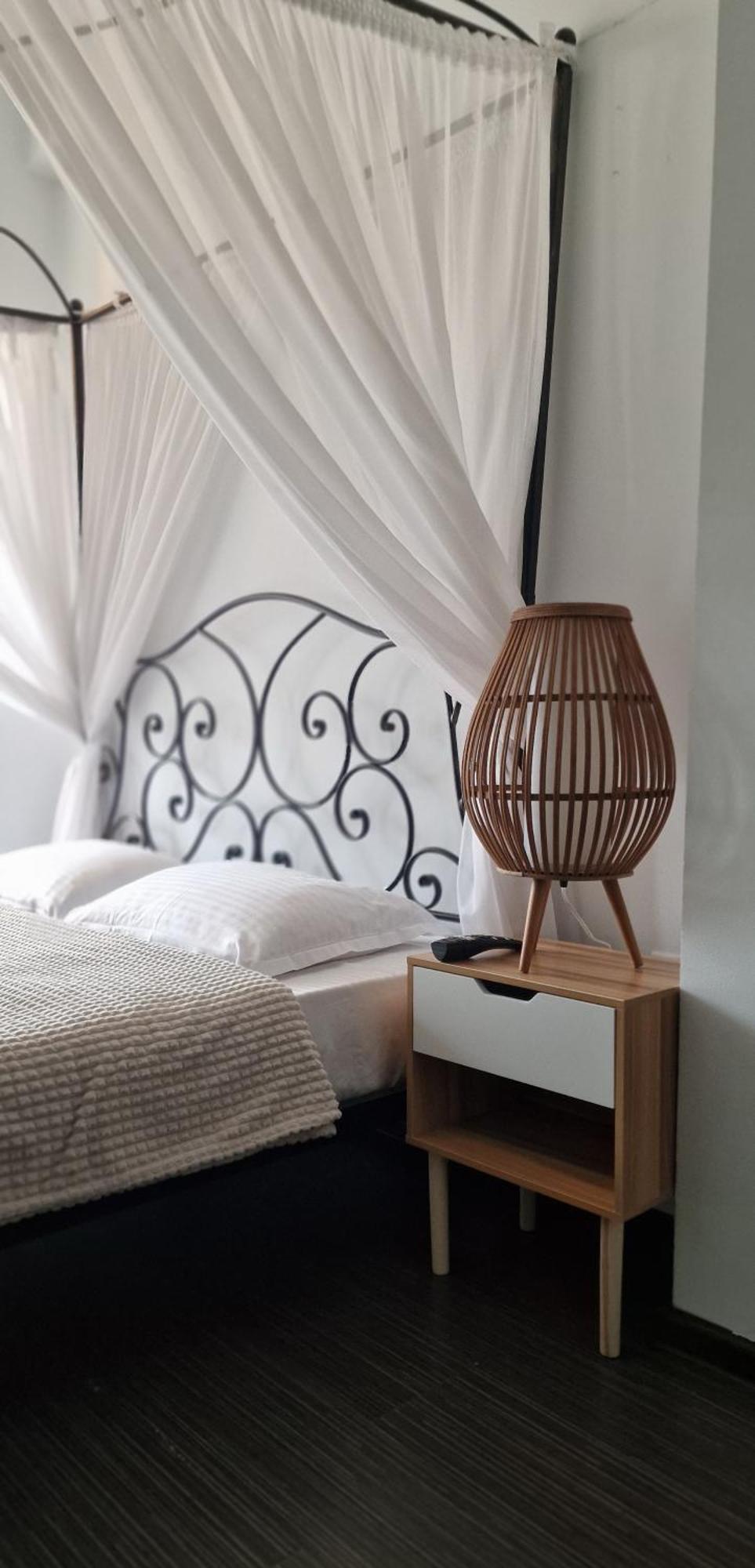 Hotel Jolie Apartments Galati  Bagian luar foto